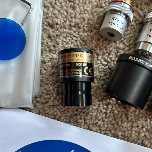 New, unused AmScope B120 Educational Compound Microscope - Picture 13 of 14